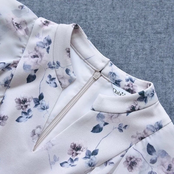 Floral long sleeves dress - Picture 3 of 5